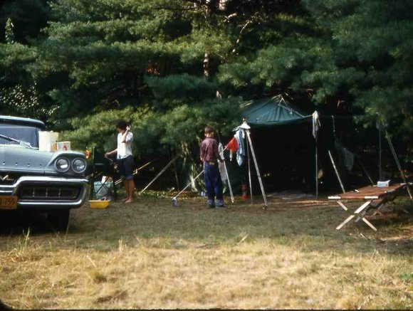 10_camping_trip_1959_Rogers_Rock_Lake_George010