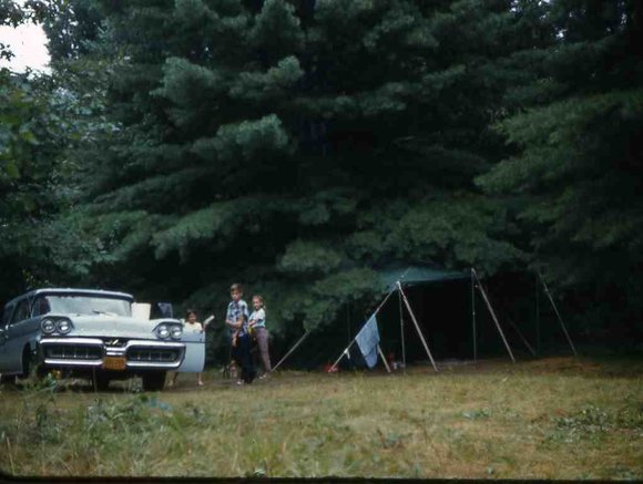 11_camping_trip_1959_Rogers_Rock_Lake_George011