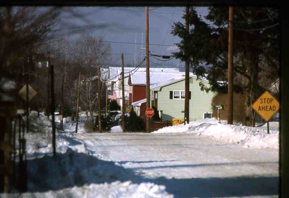 007 1977 447 line road007