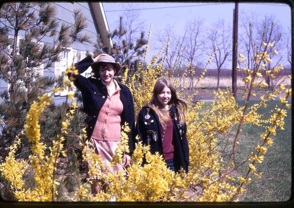 048 447 line road 1968 chris _amp_ friend 048