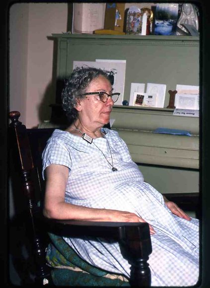 281  Sept 1976 Helen Molnar    447 Line Road281