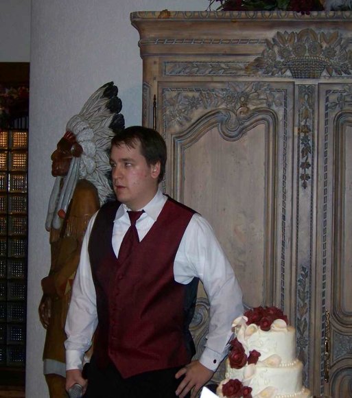 058 Cutting The Cake   Jason  058
