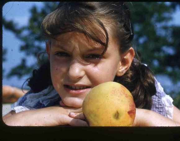 029 Bernadette   1952029