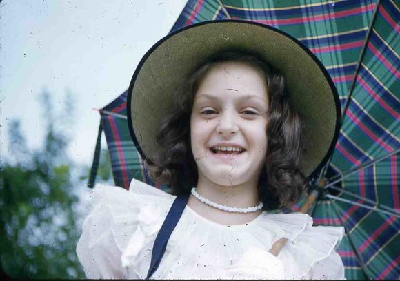 031 Bernadette 1952 Hicksville031