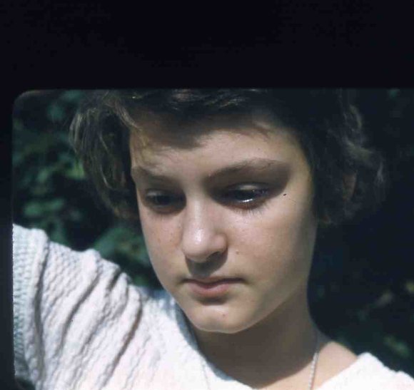044 Bernadette august 1954044