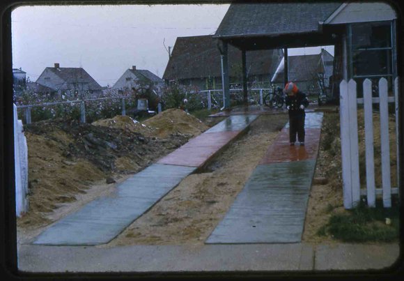 011 Chris _amp_ driveway 1952 Hicksville011