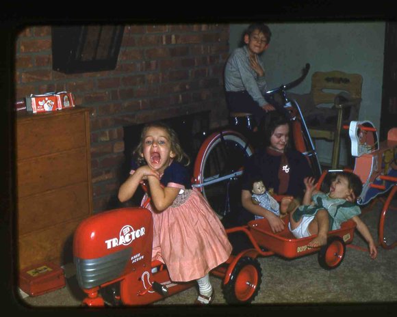 070 Christmas  Hicksville 1953070