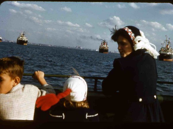 077 Staten Island Ferry  Hicksville 1954 077