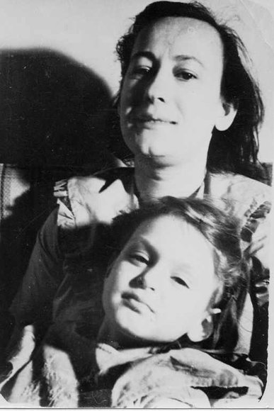 mombern