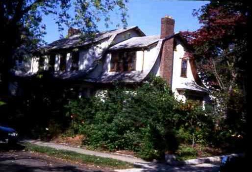Little_Neck_neighbor_house006