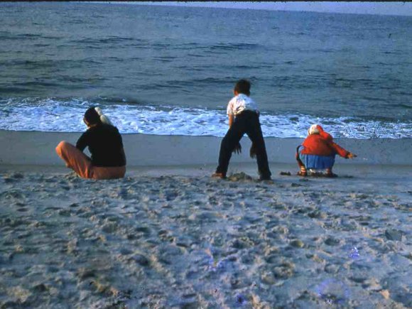 018_Bern_Greg_Chris_Jones_Beach_Oct_1954018