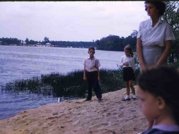 024_Therese_Bern_Chris_Greg_lake_lenape_1955024