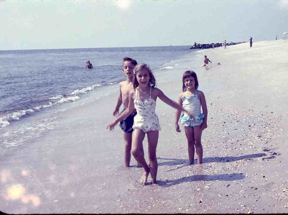 025_Chris_Therese_Greg_1956_Cape_May025