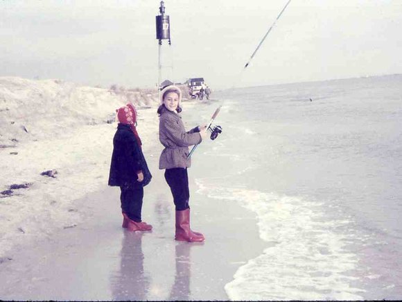 035_Therese_Chris_1957_Jones_Beach035