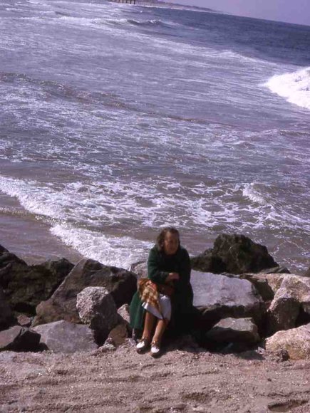045_Mom_1963045