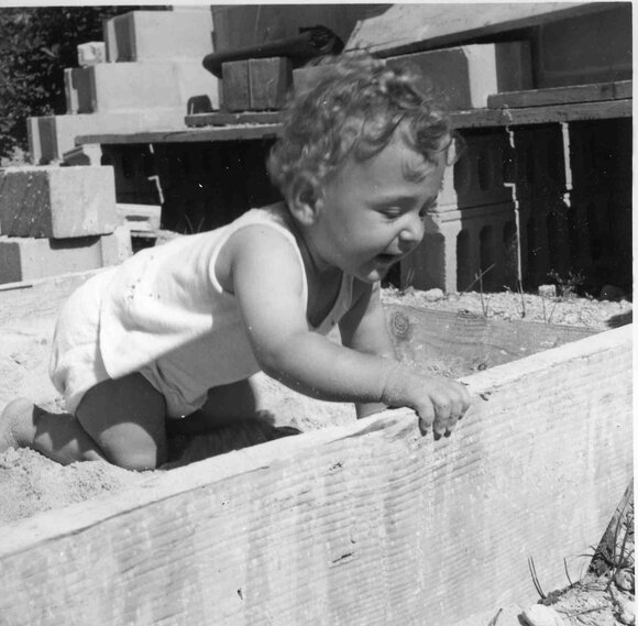 115_Chris_Strockbine_basement_1950115