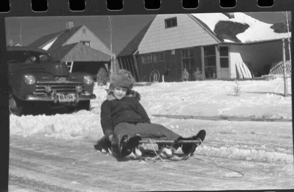 002_Greg_Hicksville_002