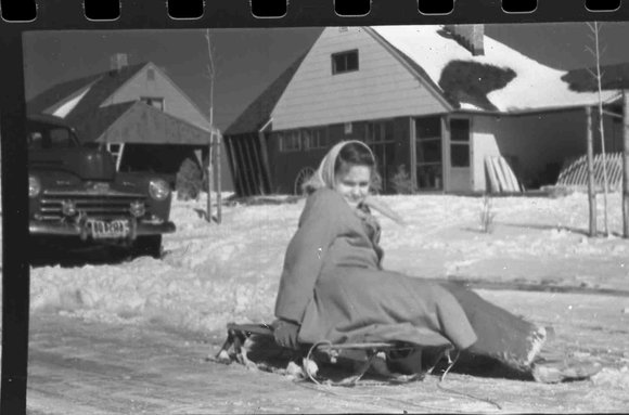 003_Bernadette_Hicksville_003