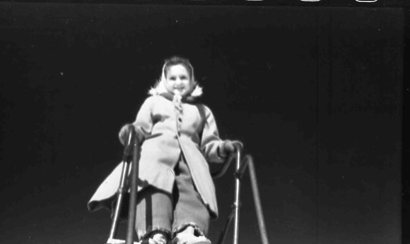 006_Bernadette_Hicksville006