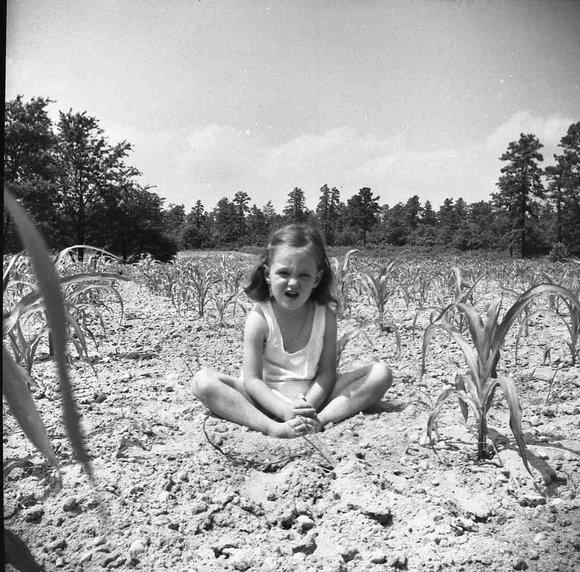002_Bernadette_on_the_farm002