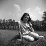 091_Bernadette_Farm091