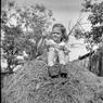 098_Bernadette_Farm098
