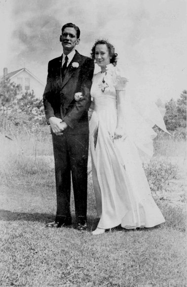 001_Joseph_Mary_Strockbine_s_Wedding_Day001