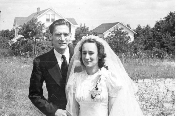 003_Joseph_Mary_Strockbine_s_Wedding_Day003