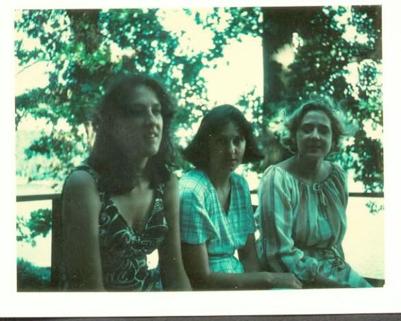 sisters_cira_1976